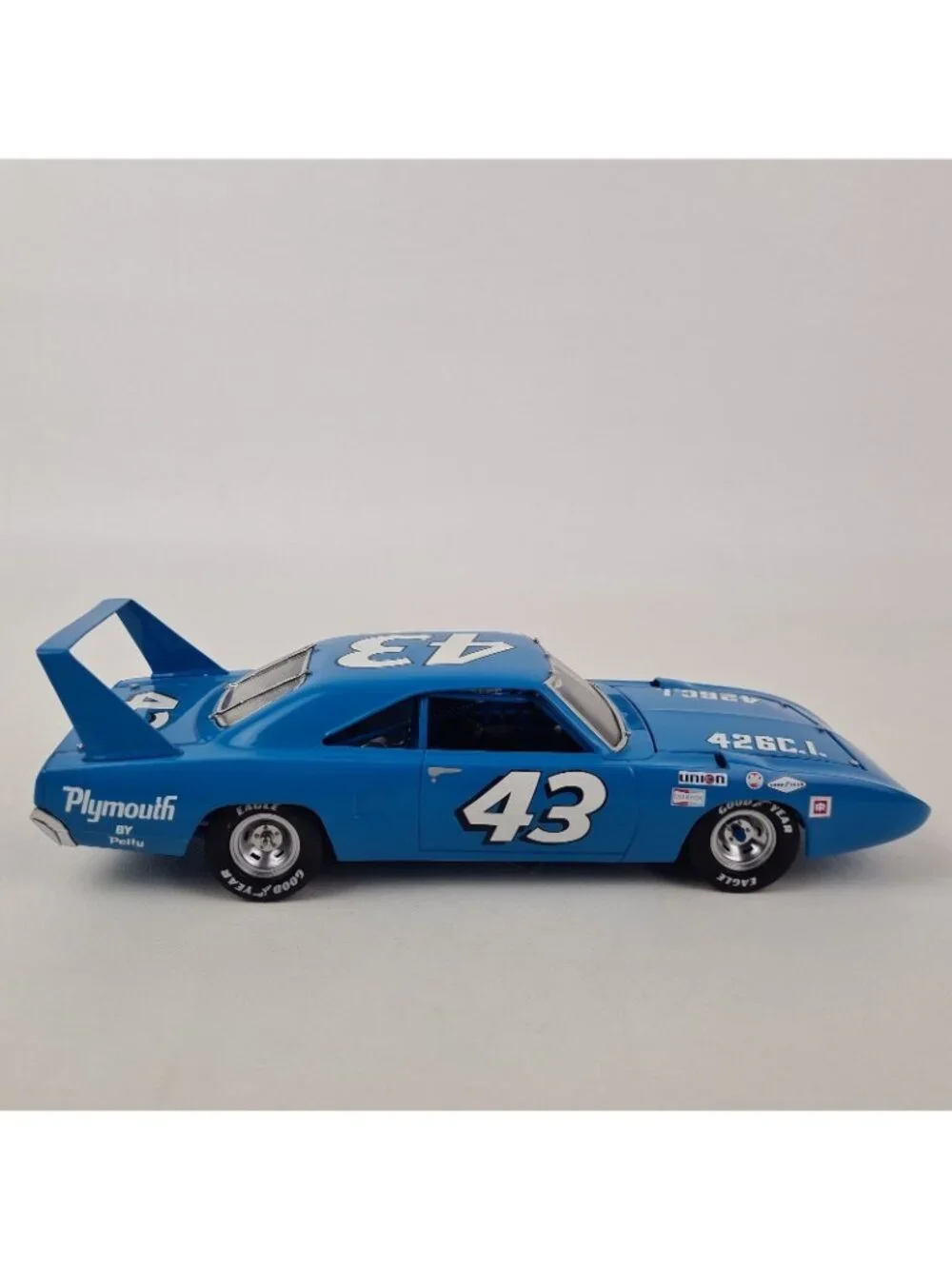 Franklin Mint Precision Richard Petty's 1970 Superbird 1:24 Die Cast B11TQ08